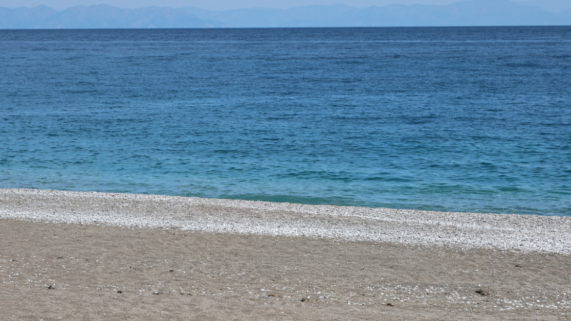 Άνδρας συνελήφθη γιατί αυνανιζόταν σε παραλία στην Κρήτη