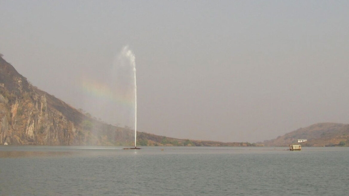 Λίμνη Νυός: Το «αόρατο» κακό που σκότωσε 1.800 ανθρώπους σε μία νύχτα (vid)