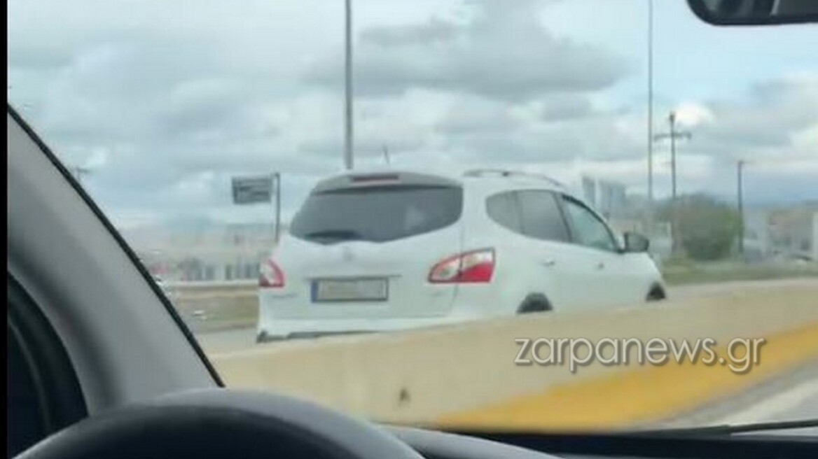 Τρόμος στο Ρέθυμνο: Οδηγούσε ανάποδα στην Εθνική οδό ενώ περνούσαν αυτοκίνητα, δείτε βίντεο
