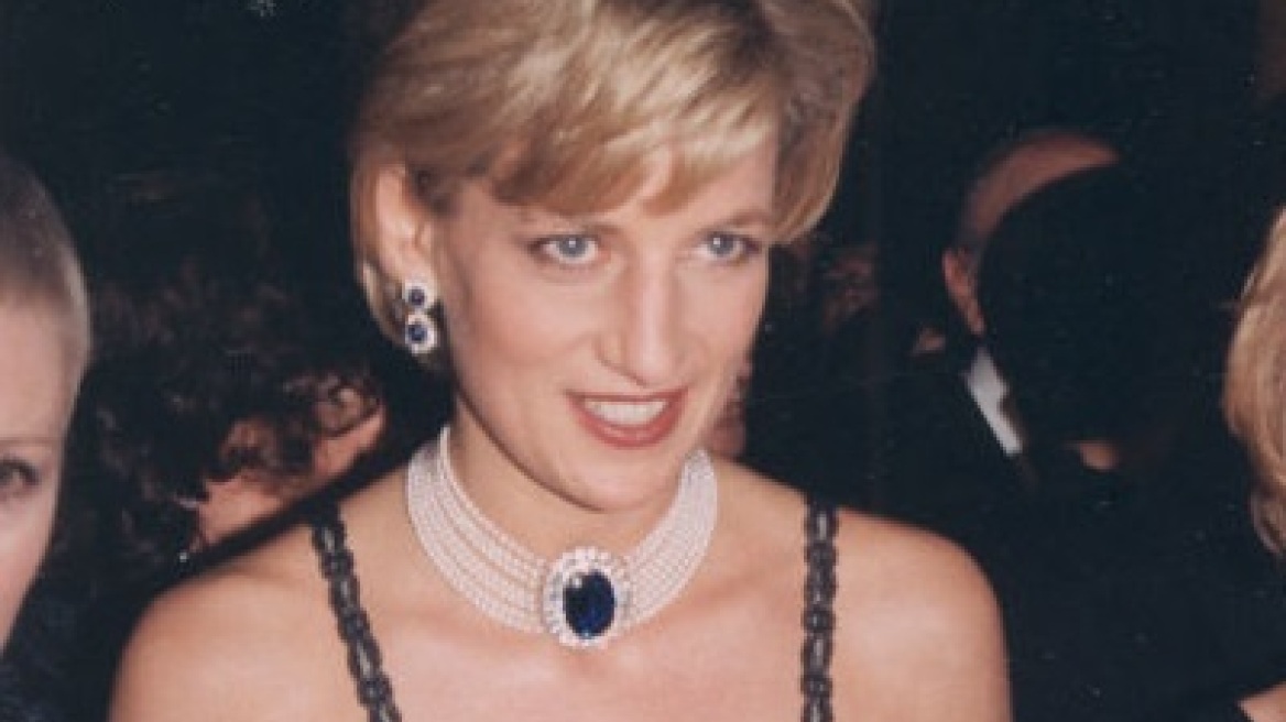 Η πριγκίπισσα Νταϊάνα πήγε μία φορά στο Met Gala - Γιατί έσκισε το φόρεμά της (εικόνες)