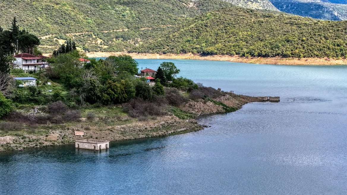 Καθηγήτρια Υδρολογίας: Έχει μετριαστεί ο κίνδυνος λειψυδρίας, ανάγκη για σύγχρονες υποδομές και αποκεντρωμένη διαχείριση