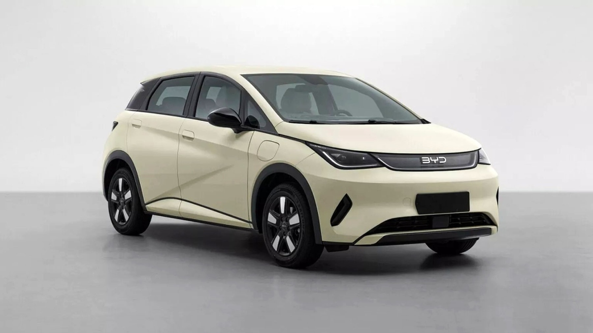 Το BYD Dolphin και σε plug-in υβριδικό