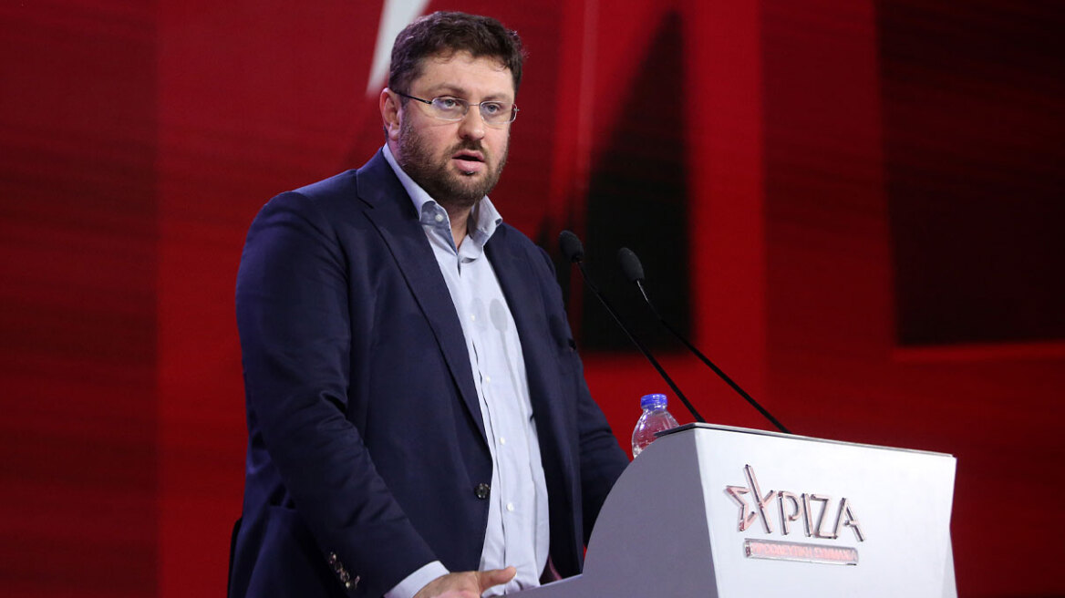 Ζαχαριάδης για την παραίτησή του: Είναι η ενδεδειγμένη λύση, ο εκπρόσωπος πρέπει να εκφράζει τη γραμμή του κόμματος
