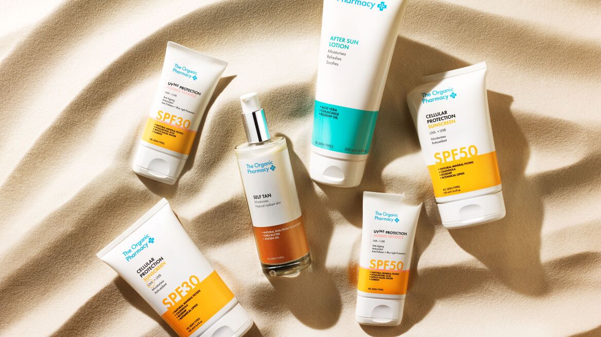 Ένα award-winning βρετανικό brand υπογράφει το καλοκαιρινό glow routine
