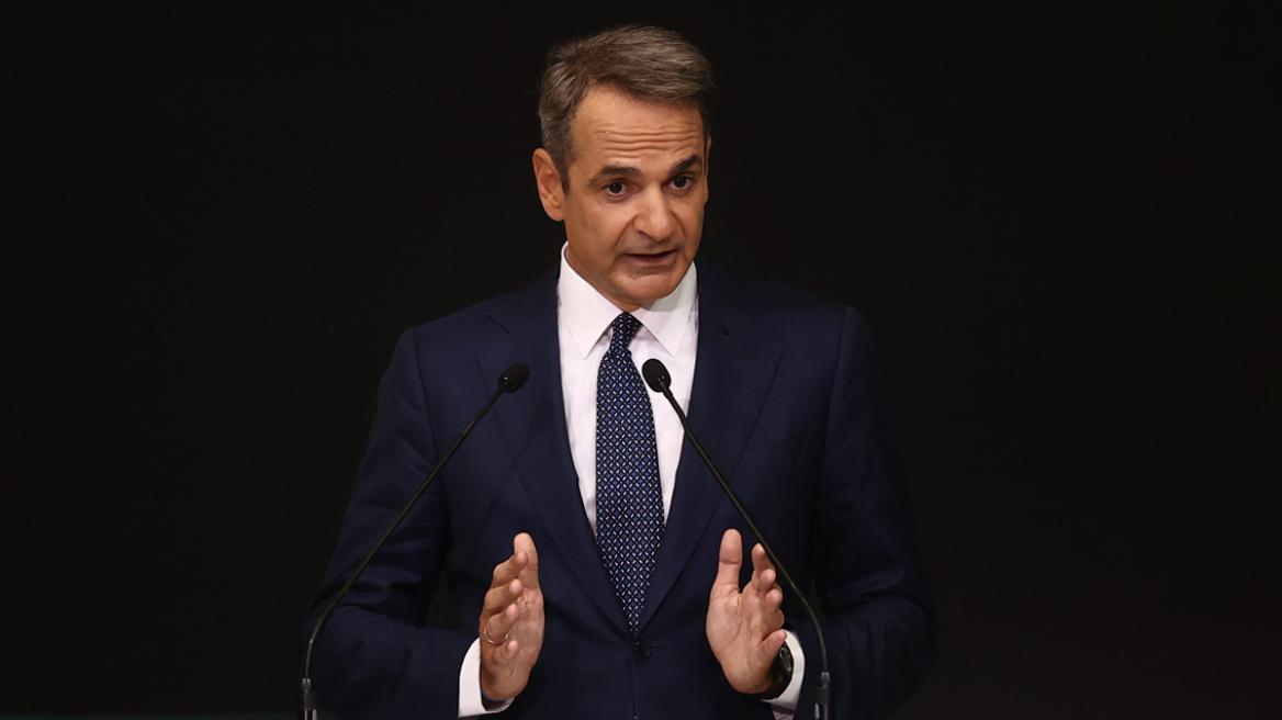 Ο Μητσοτάκης με Μερτς και Λαγκάρντ στο Αάχεν για τη βράβευση Ντράγκι: Τόνωση διεθνούς προφίλ πριν το συνέδριο της ΝΔ