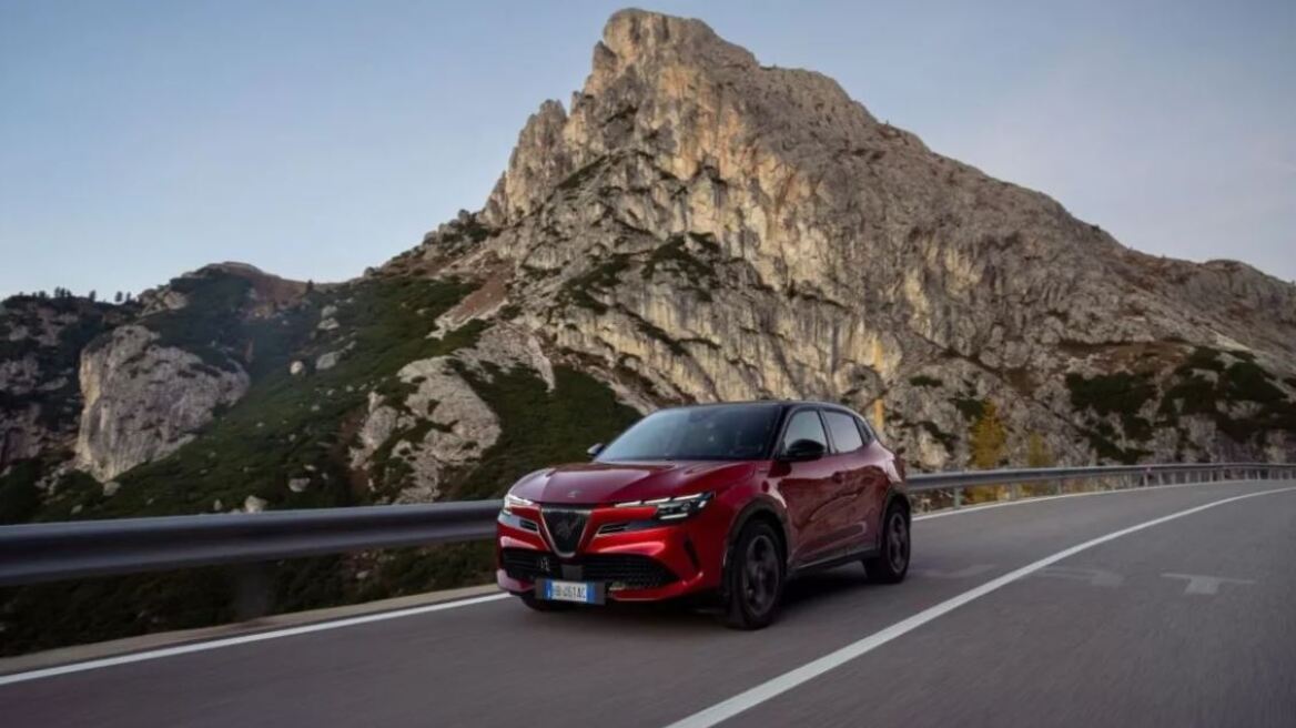 Τιμή-σοκ για τη μικρή Alfa Romeo - Πόσο κοστίζει στην Ελλάδα;
