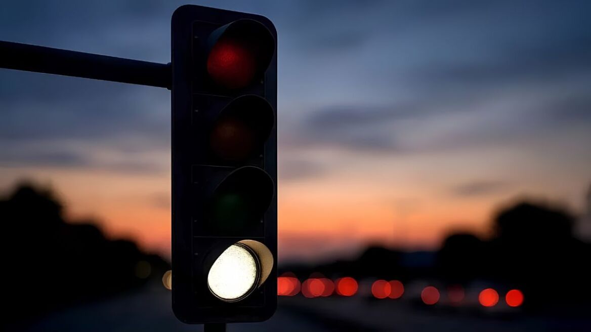 Αλλάζουν όλα με τα τέσσερα φανάρια που έρχονται