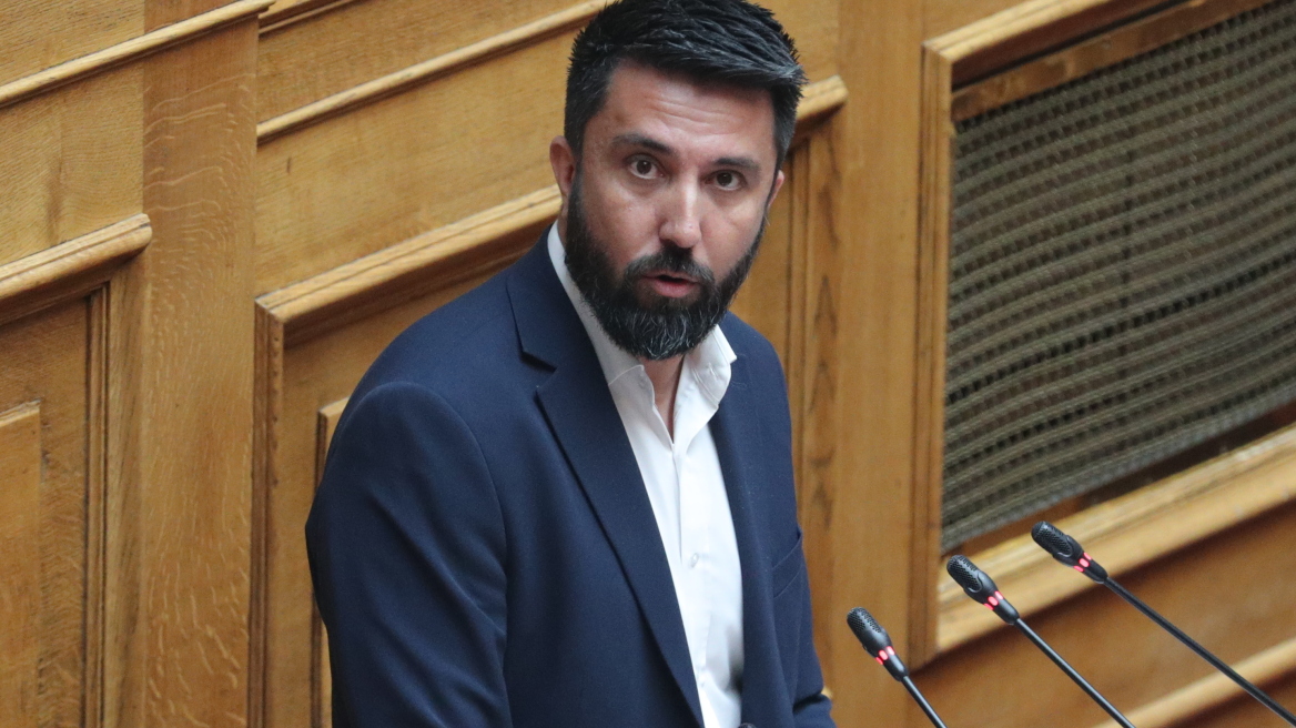 Ανεξαρτητοποιήθηκε από τη Νέα Αριστερά ο βουλευτής Ροδόπης Φερχάτ Οζγκιούρ, οδεύει προς κόμμα Τσίπρα