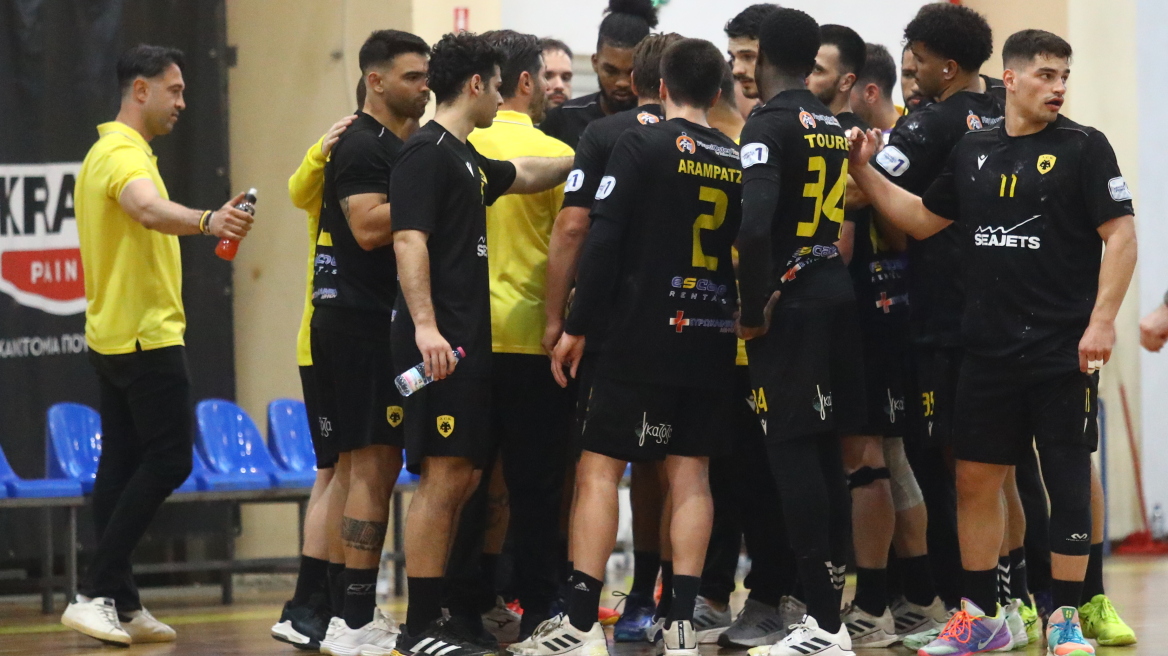 Ανακλήθηκε η ειδική αθλητική αναγνώριση της Ερασιτεχνικής ΑΕΚ 
