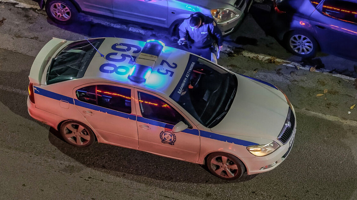 Προσήχθη ο 50χρονος σύντροφος της 24χρονης που σκοτώθηκε πέφτοντας από τον έβδομο όροφο πολυκατοικίας στον Πειραιά