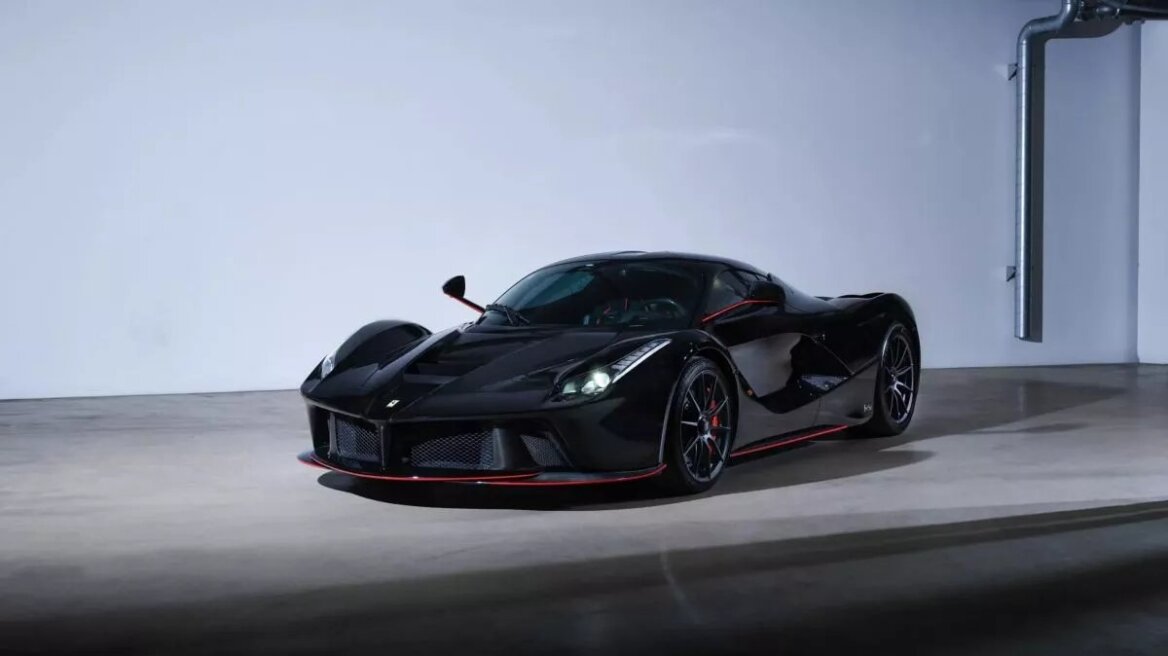 Δημοπρατείται η LaFerrari του Μάσα