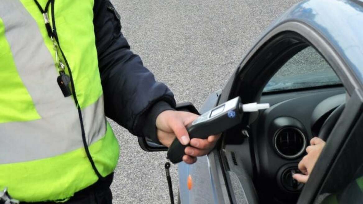 Θεσσαλονίκη: Δύο συλλήψεις για οδήγηση υπό την επήρεια αλκοόλ