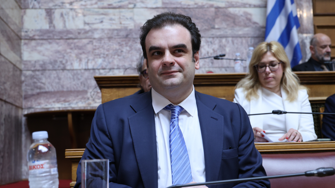 Πιερρακάκης: Δεν θα περάσουμε το χρέος στα παιδιά μας, εφαρμόζουμε ώριμη και συνεπή πολιτική