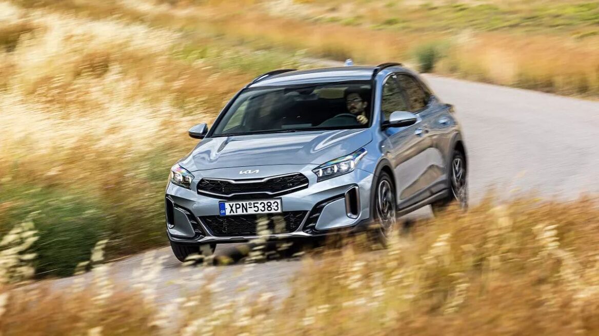 Δοκιμάζουμε το προσιτό Kia Xceed - Πόσο κοστίζει;