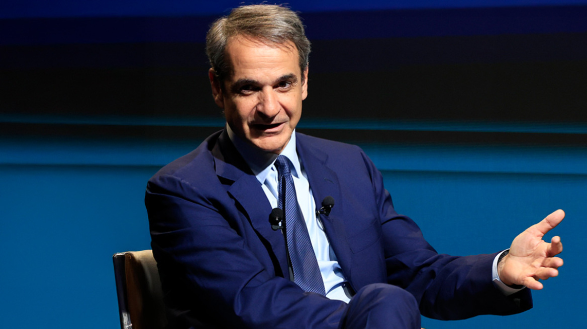 «Εμπιστευτήκαμε το ΕΣΥ ανεπιφύλακτα»: Οι αναφορές Μητσοτάκη στα χειρουργεία της συζύγου του και του Μυλωνάκη