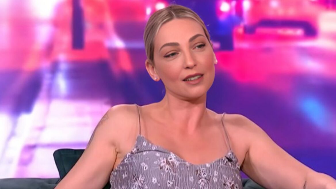 Βανέσα Αδαμοπούλου: «Δεν υπάρχει κανένας λόγος που ζούμε» – Η εξομολόγηση για τις σκέψεις που τη δυσκολεύουν Βανέσα Αδαμοπούλου: Δεν υπάρχει κανένας λόγος που ζούμε, είναι πολύ βαρύ να το αντέξει κάποιος