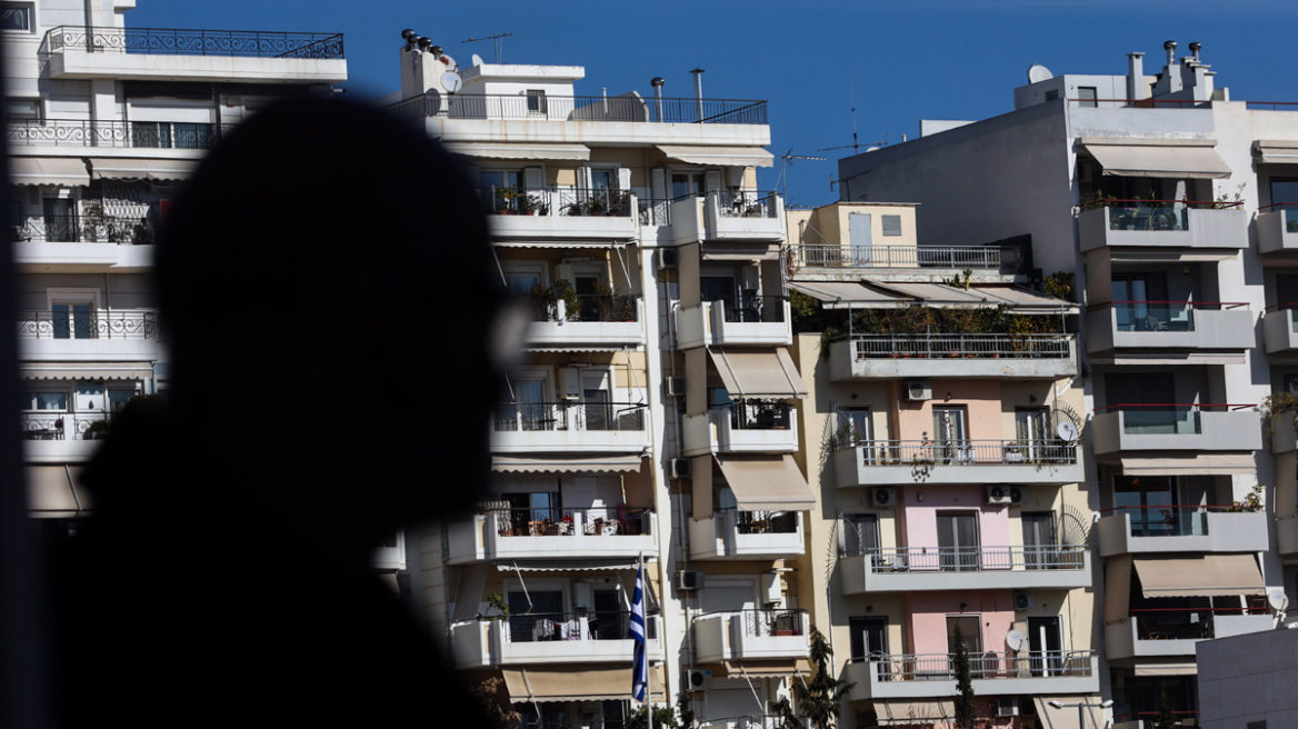 «Γνώριζε κάθε λεπτομέρεια του σπιτιού»: Νέες αποκαλύψεις για τον 27χρονο απατεώνα, έβαζε χαμηλές τιμές για να προσελκύει θύματα