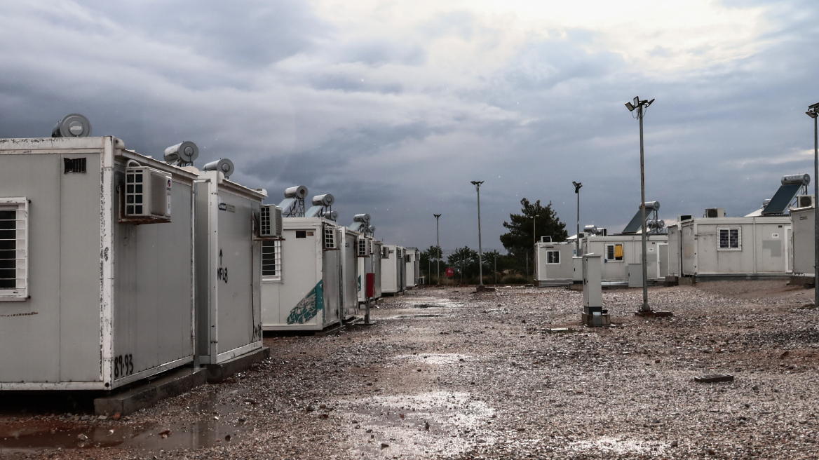 Μετανάστες προσπάθησαν να αποδράσουν από την κλειστή δομή στο Κλειδί στις Σέρρες
