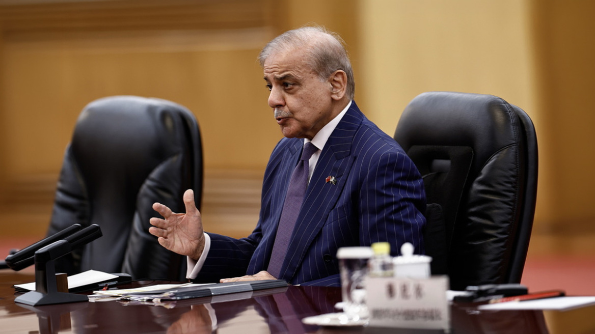 ΗΠΑ και Ιράν κατέληξαν στο τελικό κείμενο της ειρηνευτικής συμφωνίας, λέει ο διαμεσολαβητής Πακιστανός πρωθυπουργός
