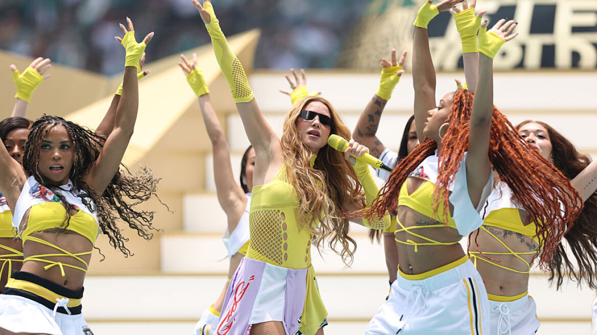 Shakira: Οι λόγοι που πολλοί θεωρούν ότι χρησιμοποίησε σωσία στην τελετή έναρξης του Παγκοσμίου Κυπέλλου
