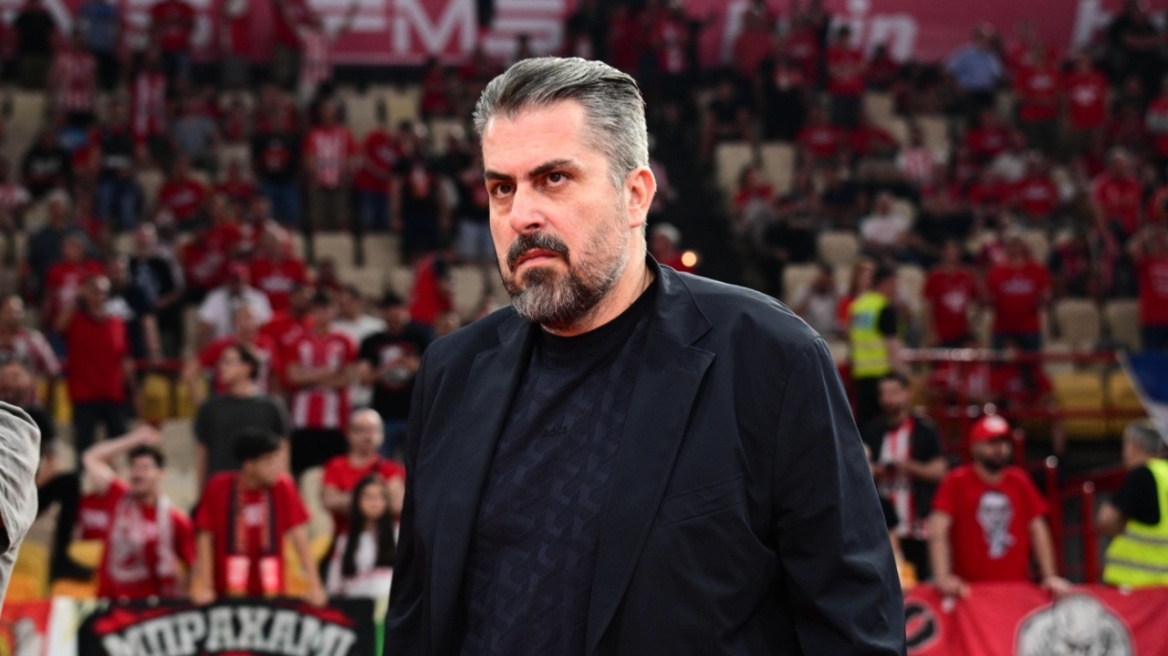 Μπαφές για επεισόδιο Τζόουνς-Ναν: «Καταδικάζουμε και τις δύο ενέργειες, ο Λεσόρ επιτέθηκε στον ταξίαρχο μέτρων ασφαλείας» 