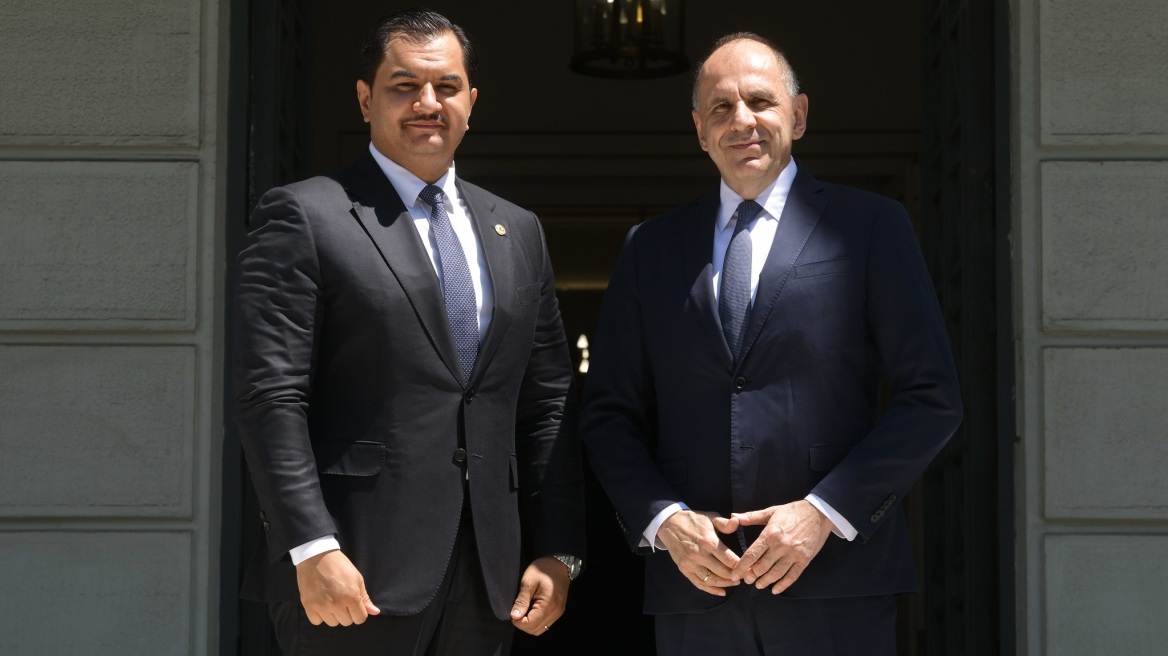 Συνάντηση Γιώργου Γεραπετρίτη με τον Σαντάμ Χαφτάρ: Ελλάδα και Ανατολική Λιβύη ενισχύουν τη συνεργασία τους