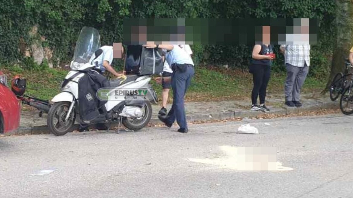 Μηχανάκι συγκρούστηκε με ποδήλατο στα Ιωάννινα, στο νοσοκομείο σε σοβαρή κατάσταση ο 19χρονος οδηγός
