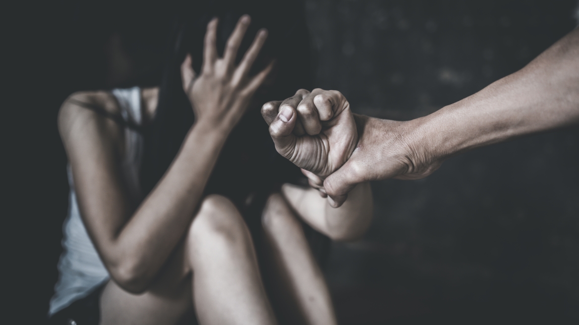 Καταδικάστηκε μητέρα στη Ρόδο που κακοποιούσε σωματικά την ανήλικη κόρη της επί 6 χρόνια
