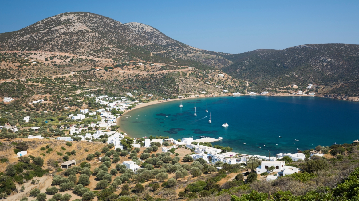Οι ωραιότερες παραλίες της Σίφνου
