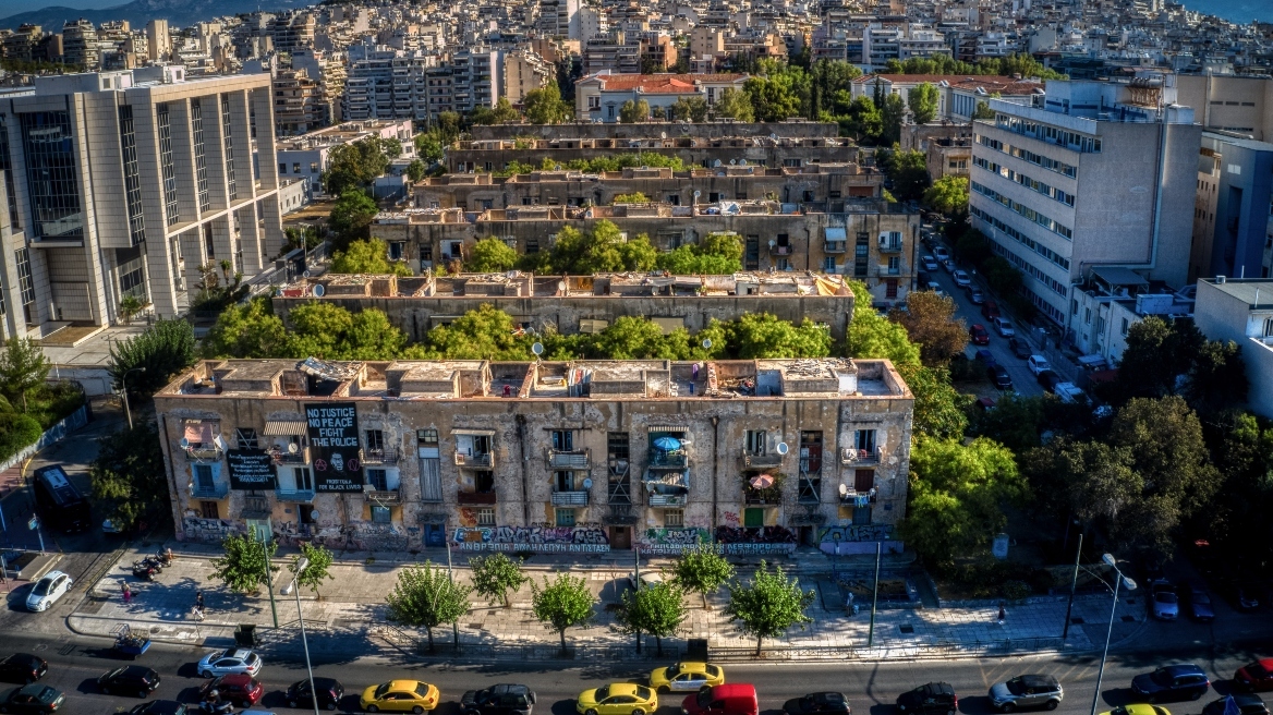 «Τα 9 ψέματα για τα Προσφυγικά της Αλεξάνδρας»: Ο Χαρδαλιάς απάντησε με βίντεο 5,5 λεπτών για την ανάπλασή τους