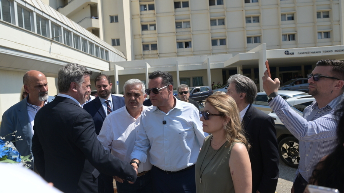 Πάτρα: Ο Γεωργιάδης επιθεώρησε τα έργα σε τρία νοσοκομεία και στο κέντρο υγείας βορείου τομέα 