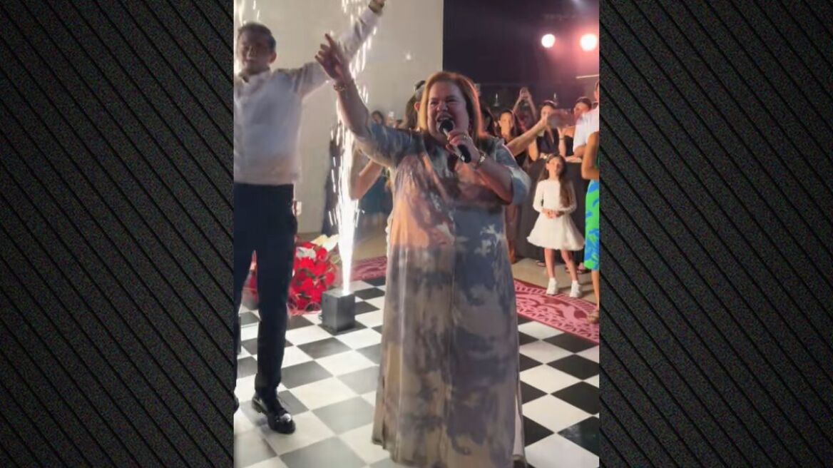 Η Έφη Θώδη τραγούδησε σε γάμο το «Can’t Take My Eyes Off You», η εμφάνιση που θύμισε σκηνή από το Παρά Πέντε, δείτε βίντεο