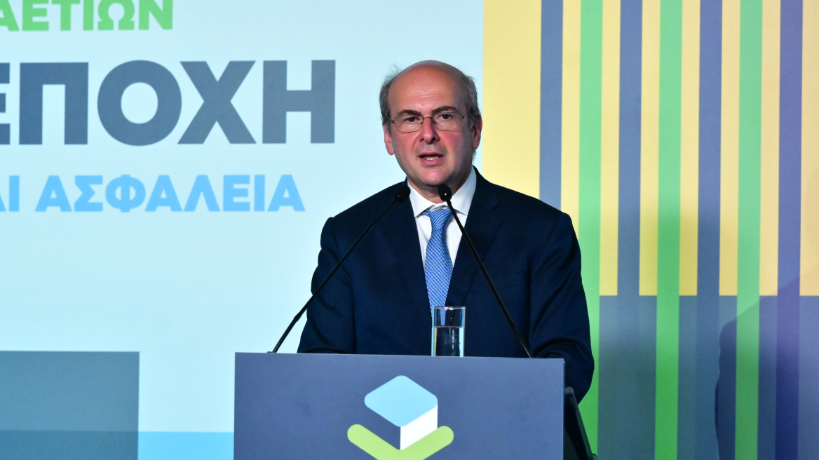 Χατζηδάκης: Τέλος στις διαρκείς εξαγγελίες για το Κτηματολόγιο  