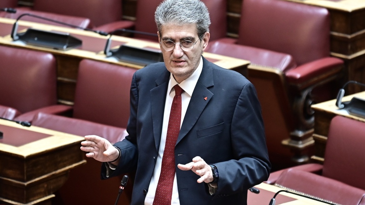 Γιαννούλης: Το βάρος της προοδευτικής σύγκλισης πέφτει στον Αλέξη Τσίπρα