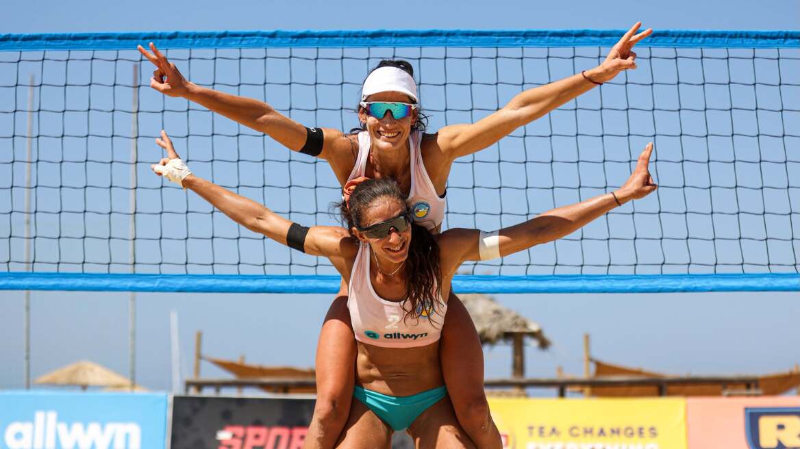 Ios Masters 2026: Νικήτριες στην παραλία Μυλοπότα η Κωνσταντίνα Τσοπούλου με την Μυρτώ Καλαμαρίδου, δείτε βίντεο