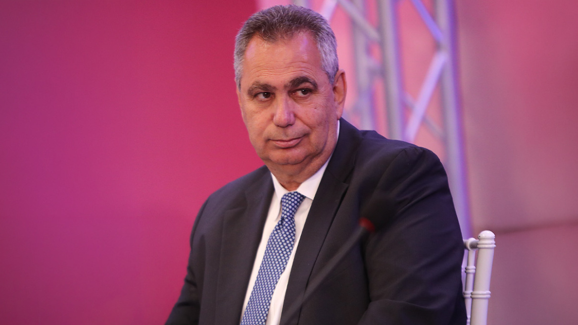 Ο Βασίλης Χιώτης αποχωρεί από τον ΣΚΑΪ για «προσωπικούς λόγους»