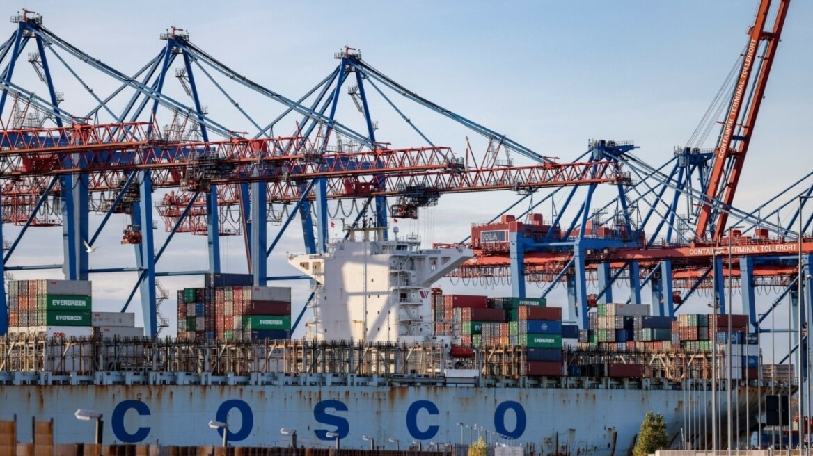 10 χρόνια COSCO στον ΟΛΠ: Ο απολογισμός και το σχέδιο για την επόμενη ημέρα