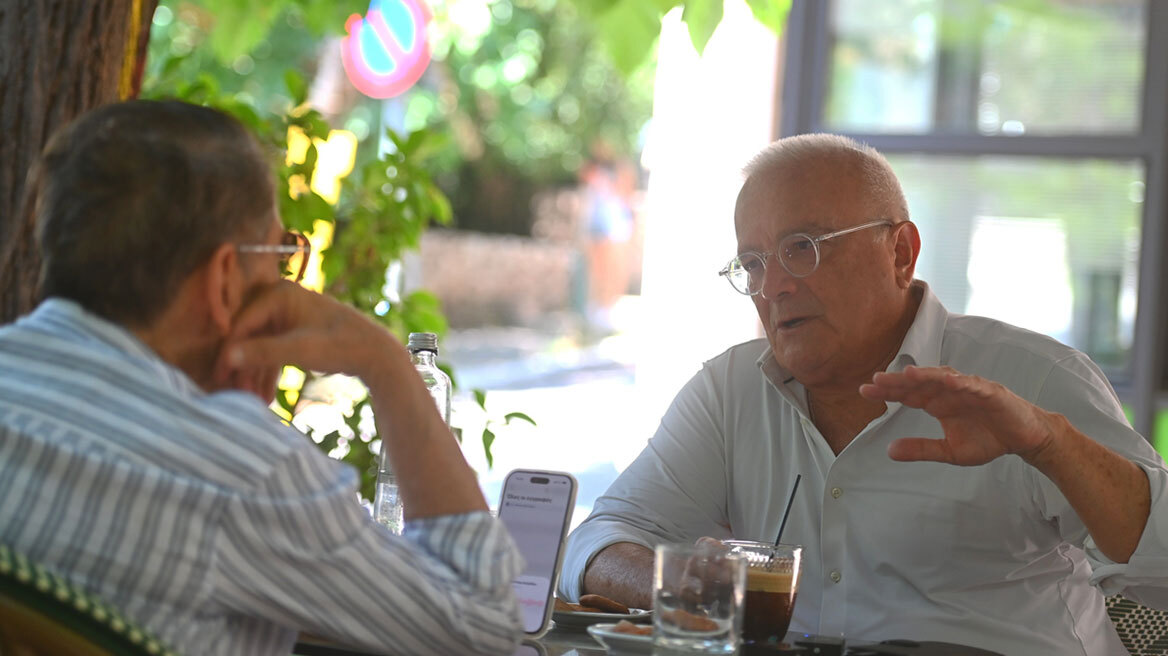Άρης Δαβαράκης στον Δανίκα: «Πολύ με στενοχωρεί ο Αντώνης Σαμαράς με αυτό το κόλλημα που έχει με το Μητσοτακέικο»