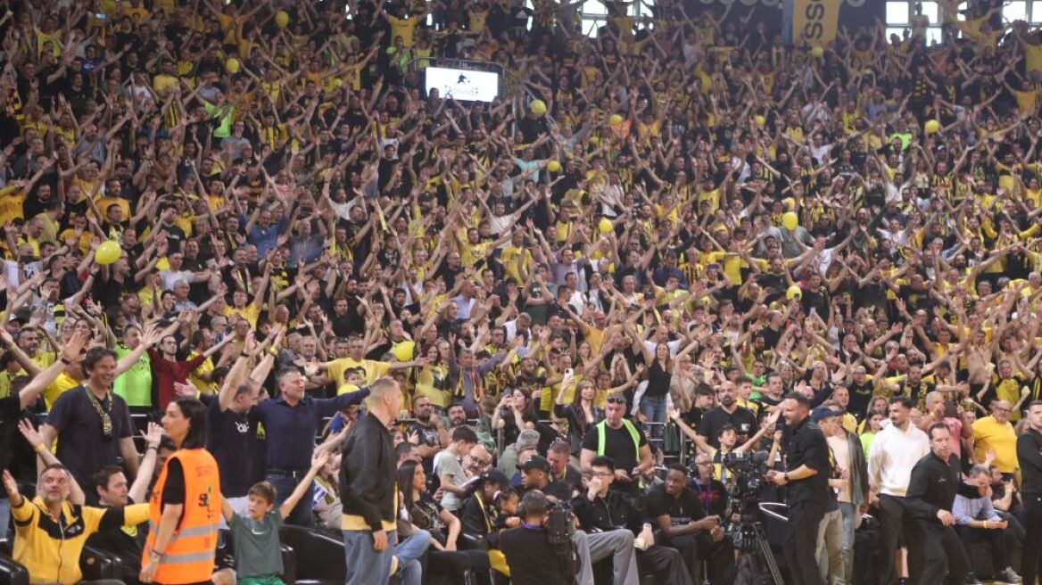 Η ΚΑΕ Άρης ανακοίνωσε sold out στα διαρκείας με 4.191... ευχαριστώ