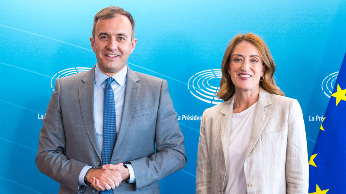 Χατζηβασιλείου από Στρασβούργο: Συναντήσεις με Μέτσολα και Βέμπερ, συσκέψεις ενόψει της Ελληνικής Προεδρίας της ΕΕ