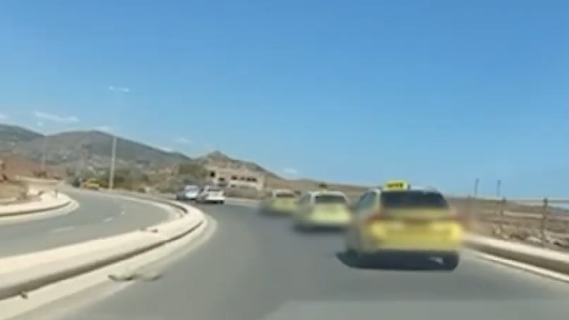 Τέσσερις συλλήψεις οδηγών ταξί στο λιμάνι του Λαυρίου για υπερχρέωση επιβατών, δείτε βίντεο 
