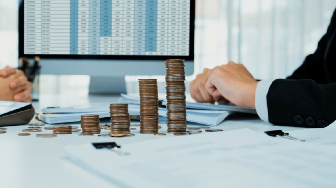 Ρεκόρ ξένων άμεσων επενδύσεων στην Ελλάδα – Στα 12,86 δισ. δολάρια οι εισροές το 2025