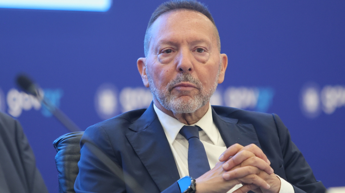Στουρνάρας: Η ΕΚΤ επέστρεψε στο «σημείο μηδέν» με την αναζωπύρωση του πολέμου στη Μέση Ανατολή