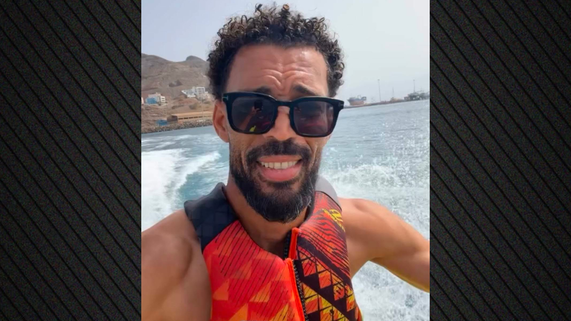 Με jet ski στο Πράσινο Ακρωτήρι χαλαρώνει ο Βοζίνια μετά το Μουντιάλ: Εθνικοί ήρωες ο ίδιος και οι συμπαίκτες του, δείτε βίντεο