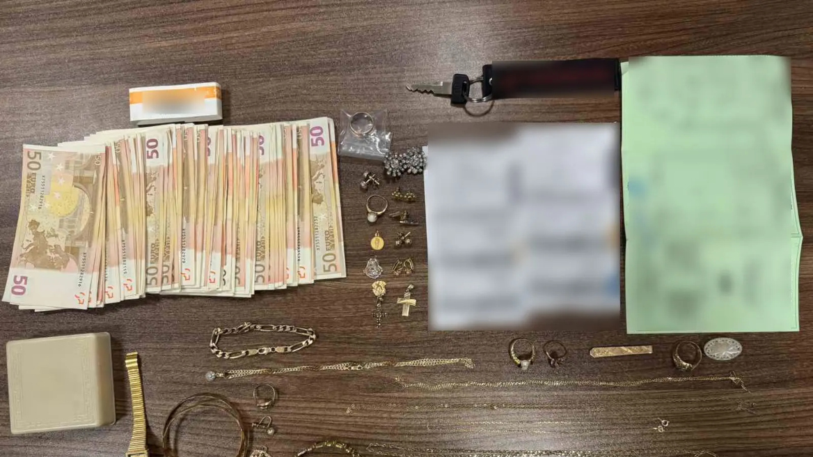 Συνελήφθη 16χρονος στη Χίο για συμμετοχή σε κύκλωμα απατών
