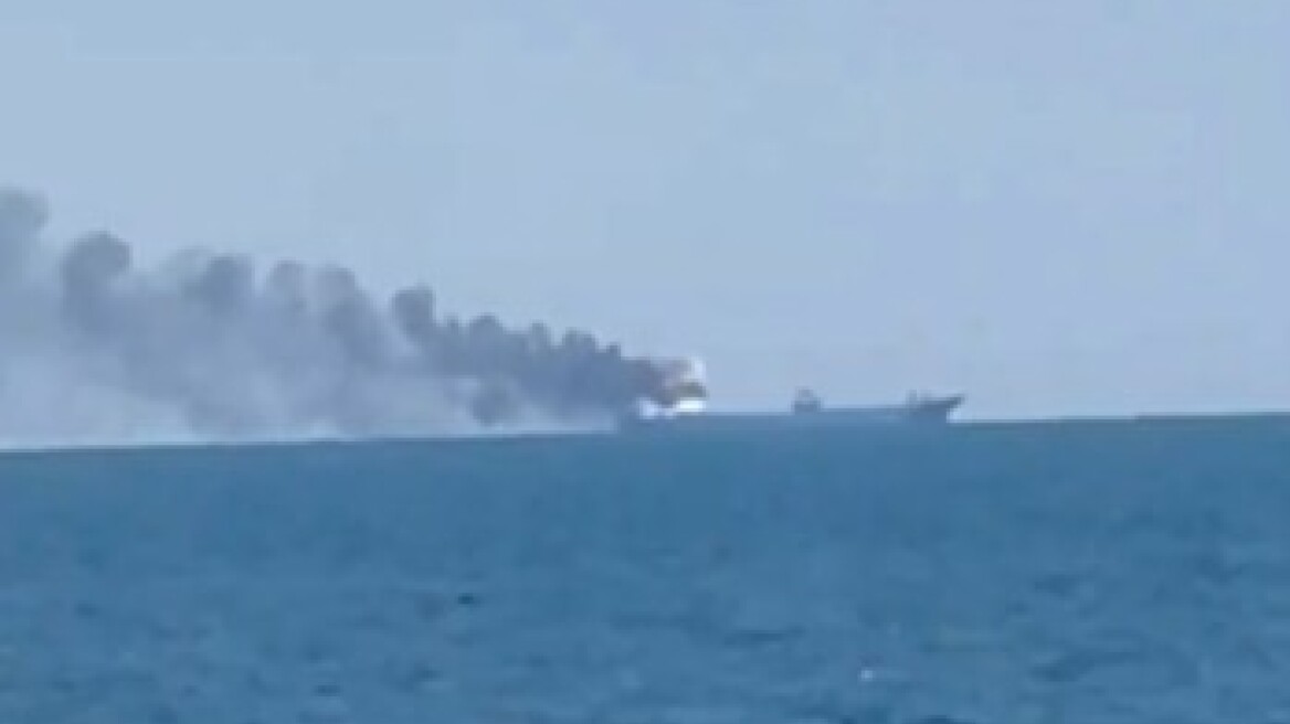Νέα επίθεση με drones σε εμπορικά πλοία στη Μαύρη Θάλασσα: Νεκρός πλοίαρχος, στις φλόγες bulk carrier ανοιχτά της Οδησσού
