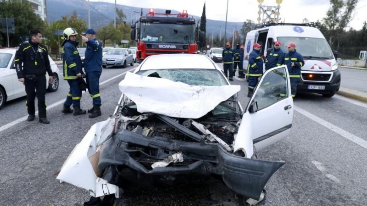 Νέα τραγωδία στην άσφαλτο της Χαλκιδικής: Νεκρός 19χρονος σε σφοδρή σύγκρουση δύο αυτοκινήτων