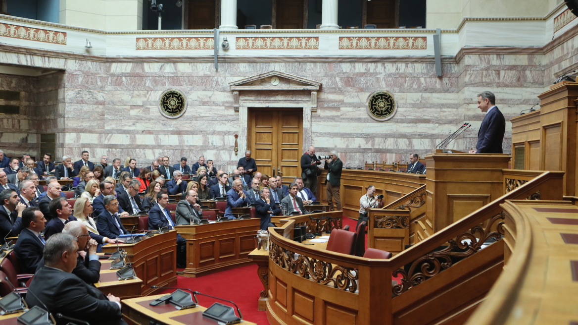 Συνεδριάζει τη Δευτέρα η κοινοβουλευτική ομάδα της ΝΔ