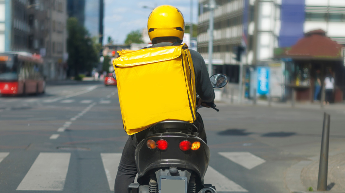 Χωρίς delivery ο τελικός του Μουντιάλ: Στάση εργασίας από τις 19:00 έως τα μεσάνυχτα