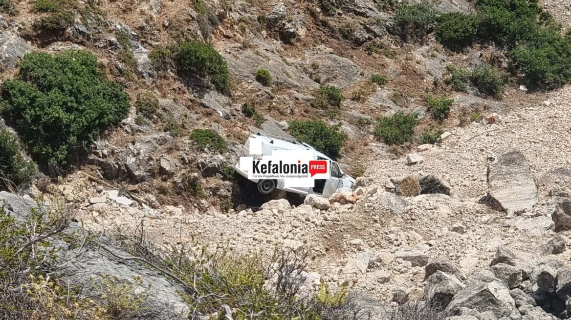 Τραγωδία στην Κεφαλονιά: Νεκρός 30χρονος πατέρας δύο παιδιών μετά από πτώση οχήματος σε χαράδρα